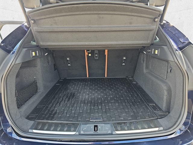 2024 Jaguar F-PACE P250 R-Dynamic S photo 12