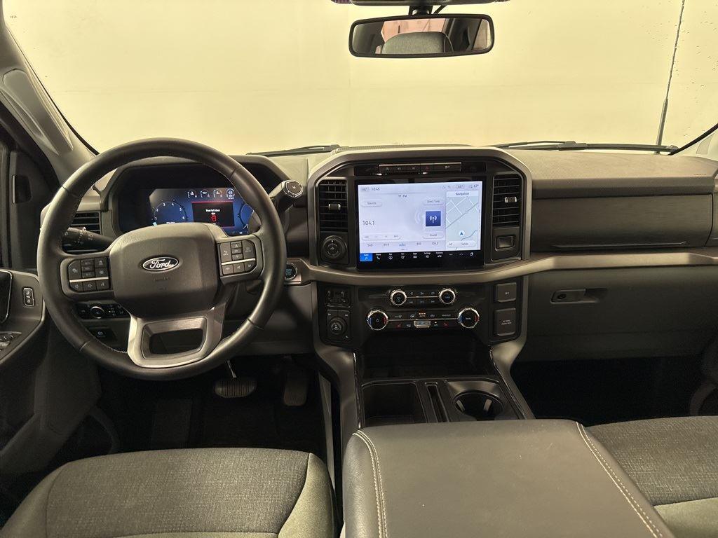 2024 Ford F-150 XLT photo 9