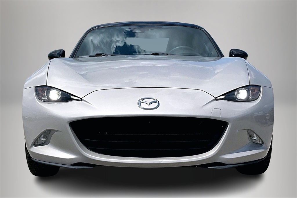 2022 Mazda MX-5 Miata Miata Sport photo 3