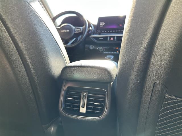2023 Kia Forte GT-Line photo 22