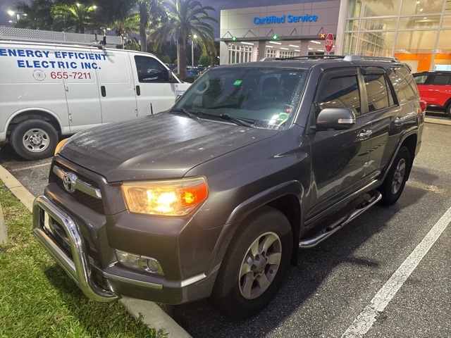 2010 Toyota 4Runner Limited's photo