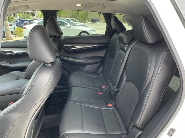 2022 Infiniti QX50 Luxe photo 14