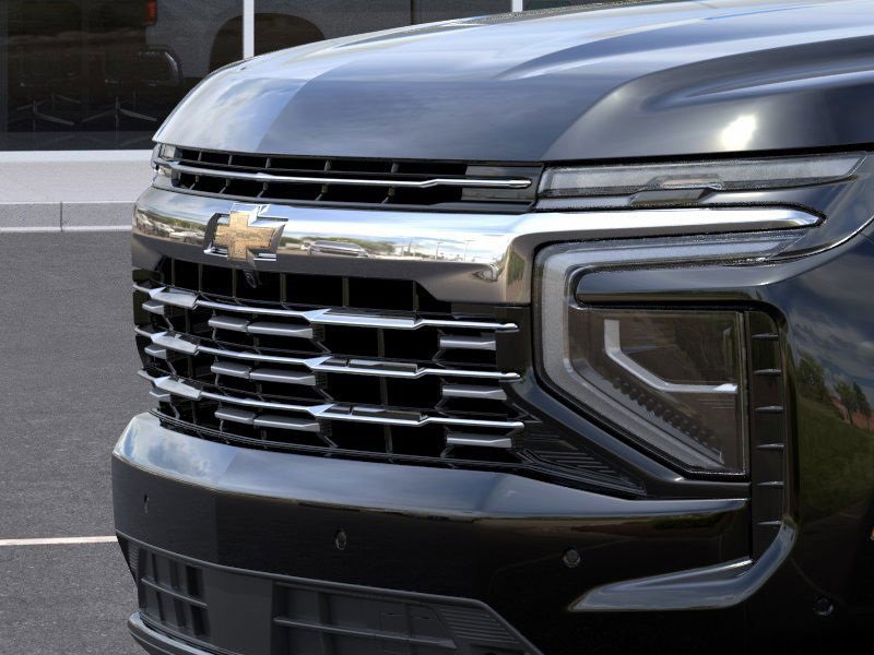 2025 Chevrolet Suburban Premier photo 12