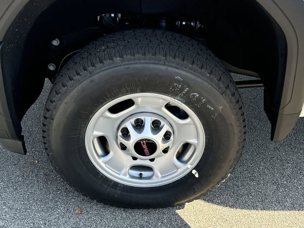 2024 Gmc Sierra 2500 HD Pro photo 11