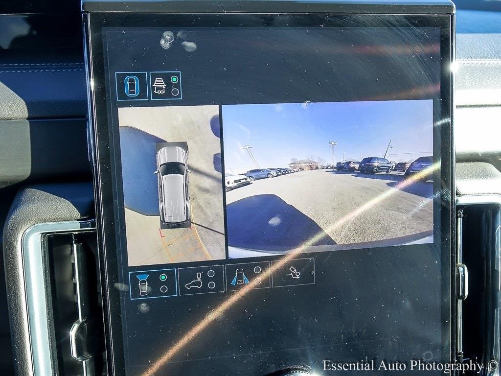 2025 GMC YUKON - Image 18