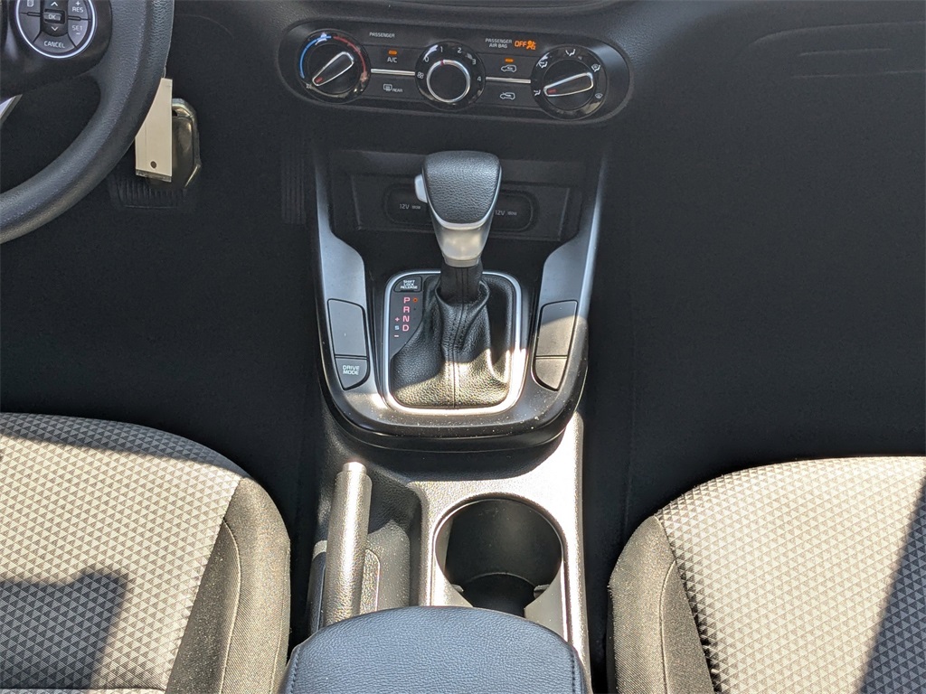 2022 Kia Soul LX S X-Line photo 14