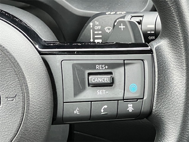 2022 Nissan Rogue SV photo 27