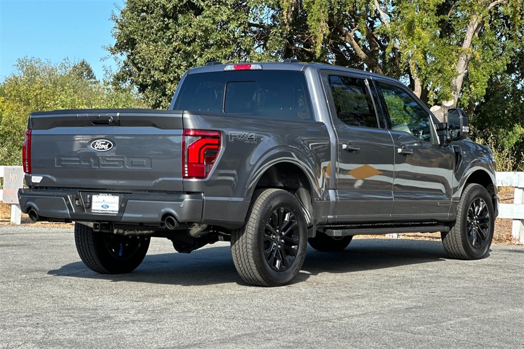 2025 Ford F-150 Lariat photo 4