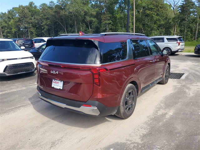 2026 Kia Carnival SX photo 3
