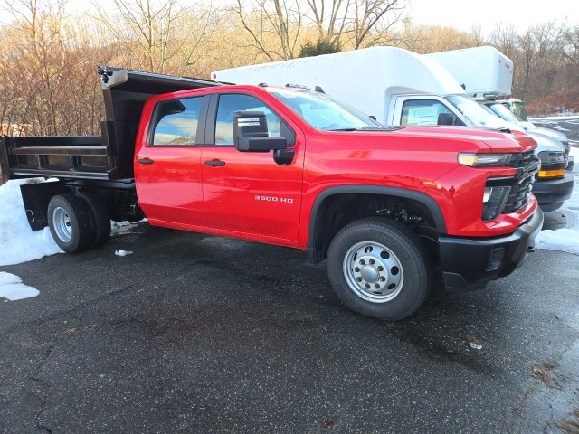 2025 Chevrolet Silverado 3500HD Work Truck's photo