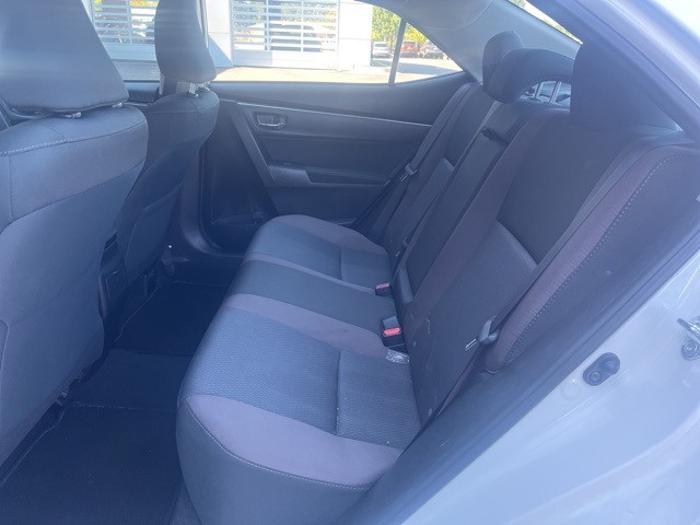 2017 Toyota Corolla LE photo 10