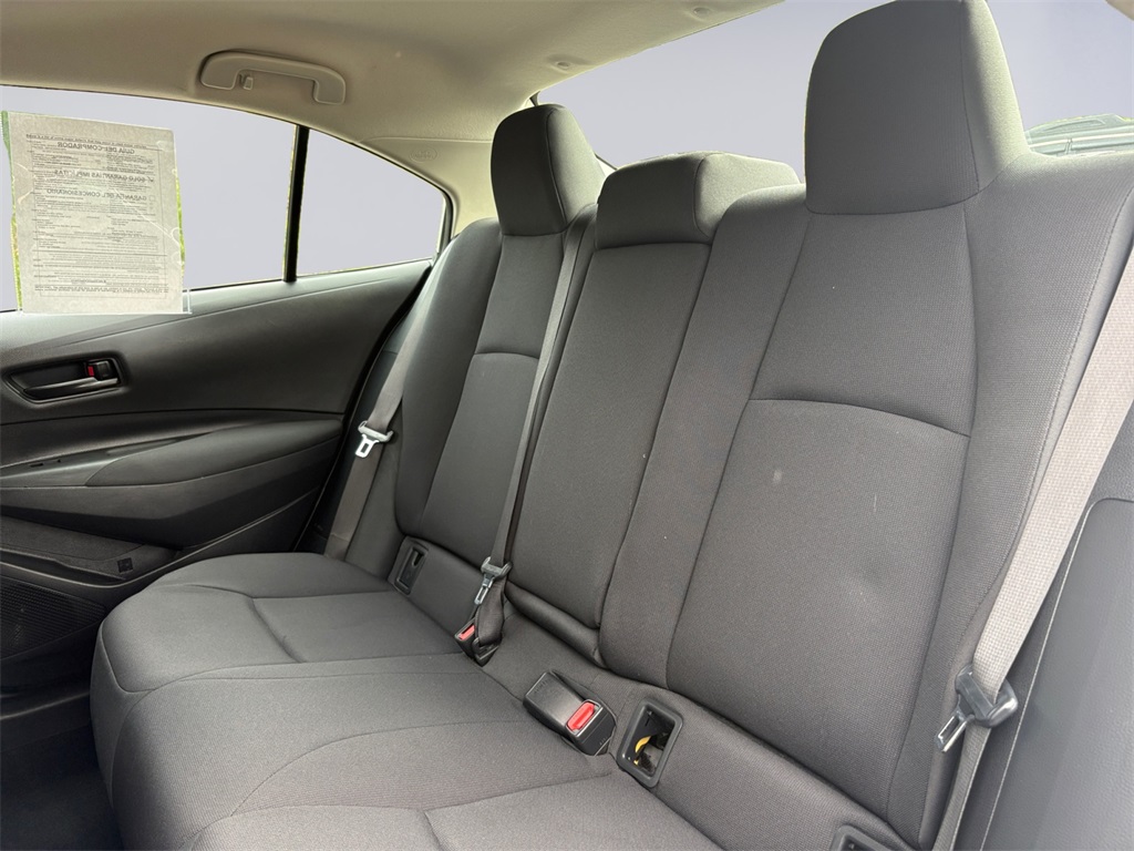 2023 Toyota Corolla LE photo 16
