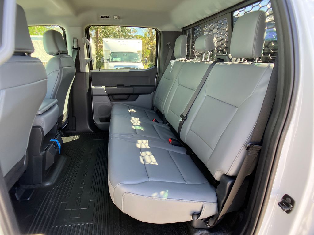 2024 Ford F-350 XL photo 13