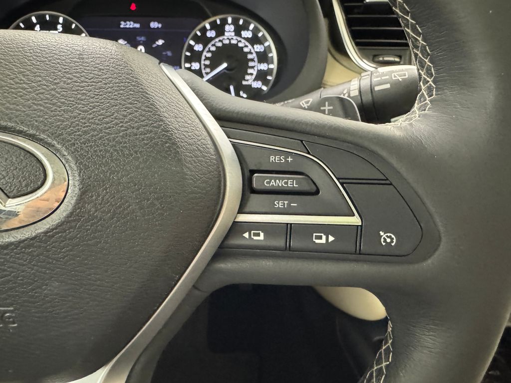 2020 Infiniti QX50 Luxe AWD photo 22