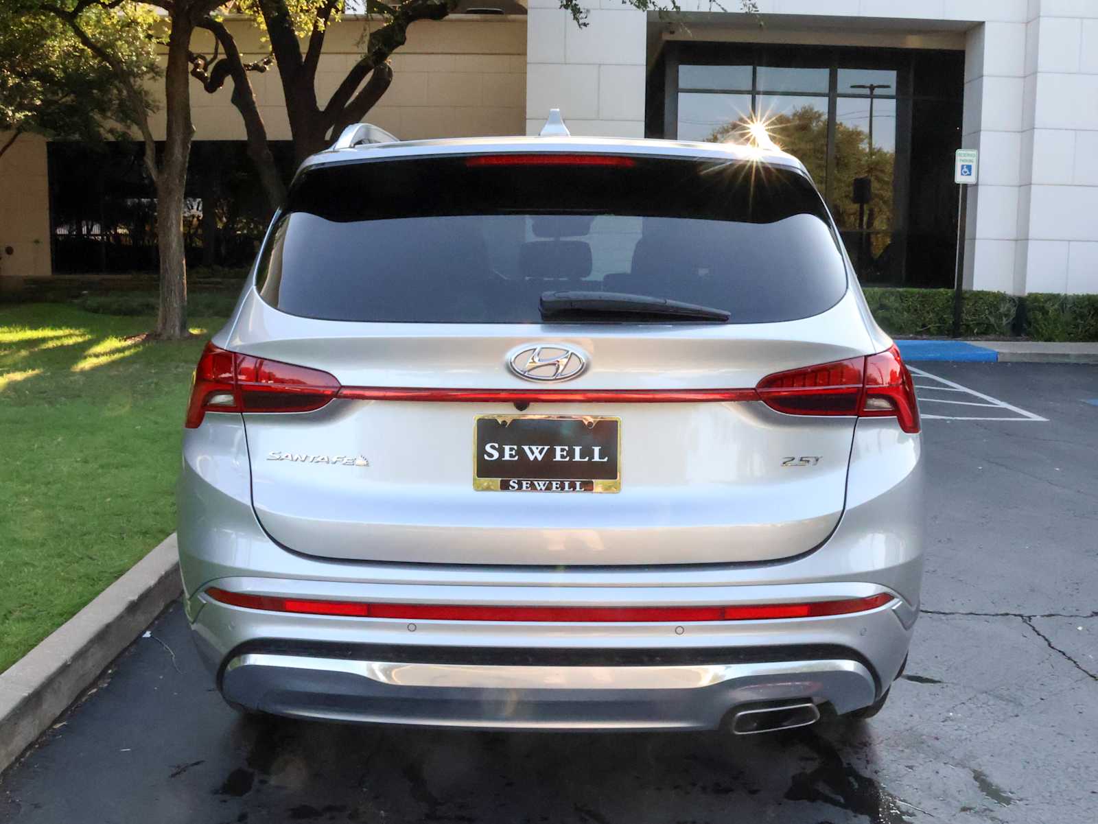 2023 Hyundai Santa Fe Calligraphy photo 3
