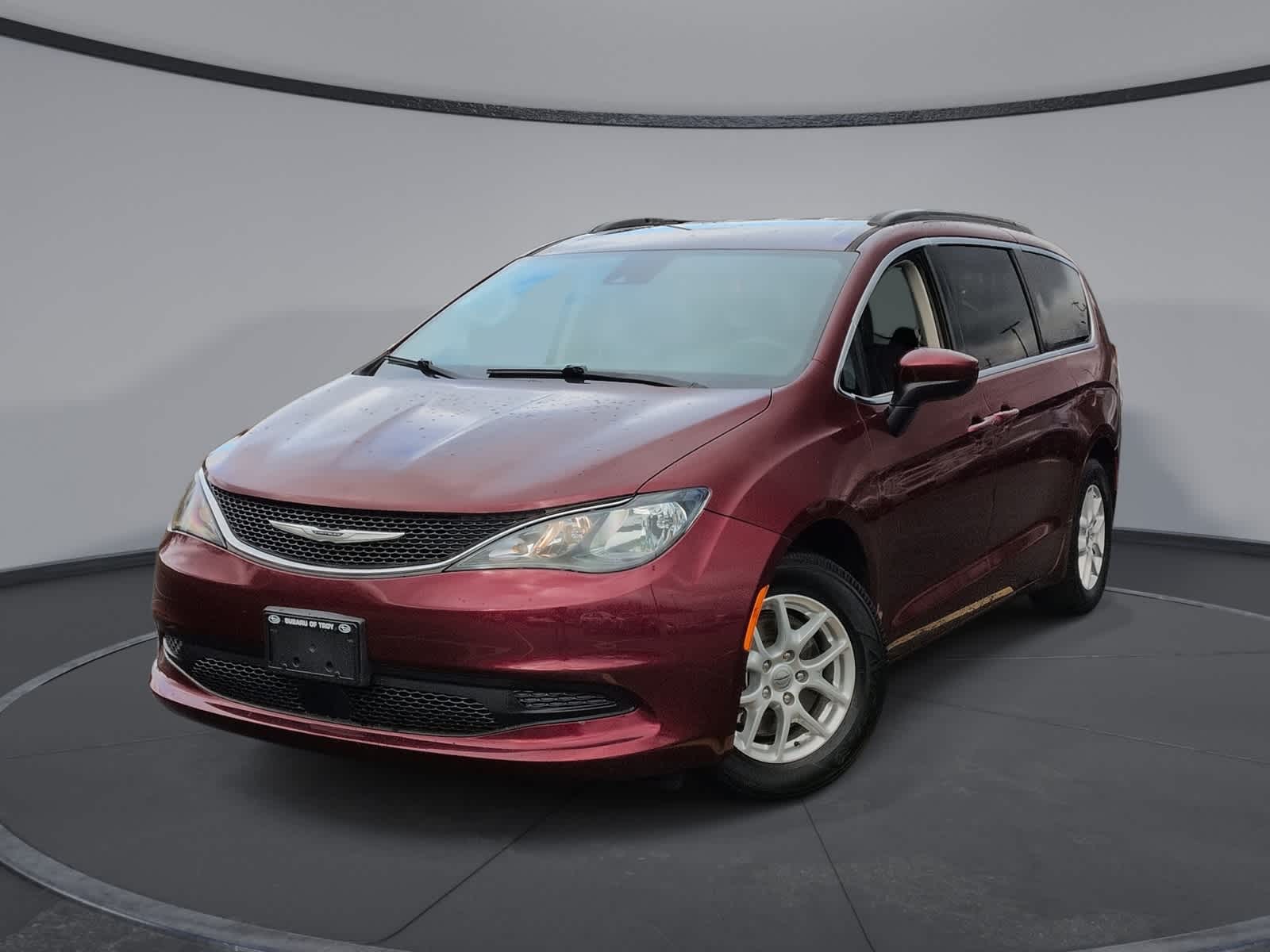 2021 Chrysler Voyager LX's photo