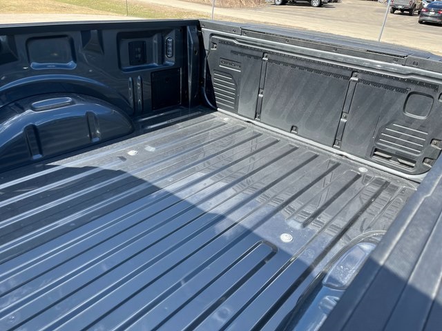 2025 Ford F-150 XLT photo 12