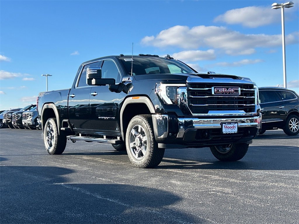 2026 Gmc Sierra HD SLT photo 2