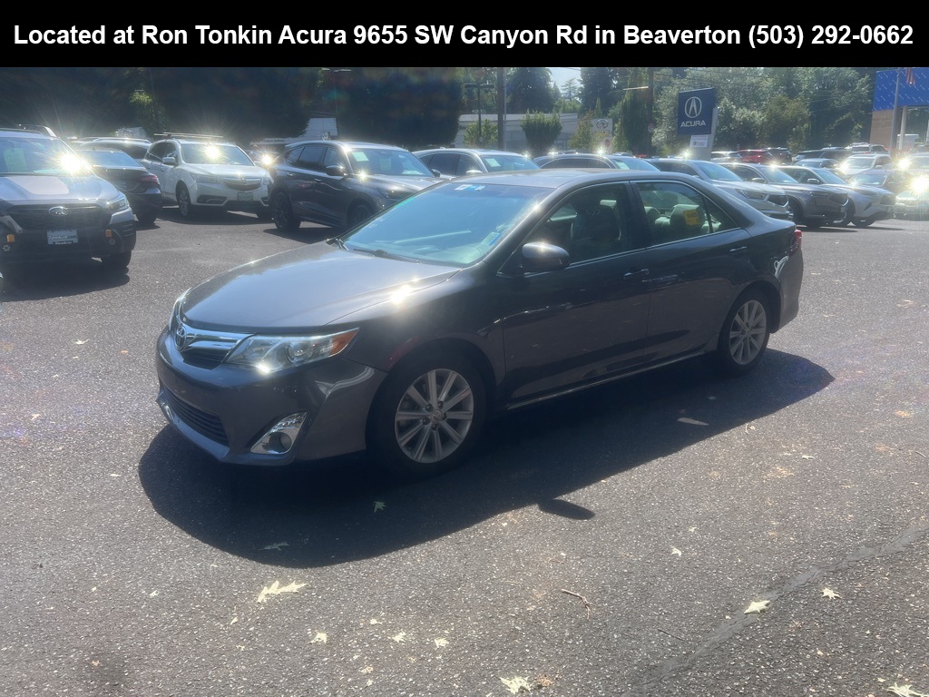 2012 Toyota Camry XLE photo 8