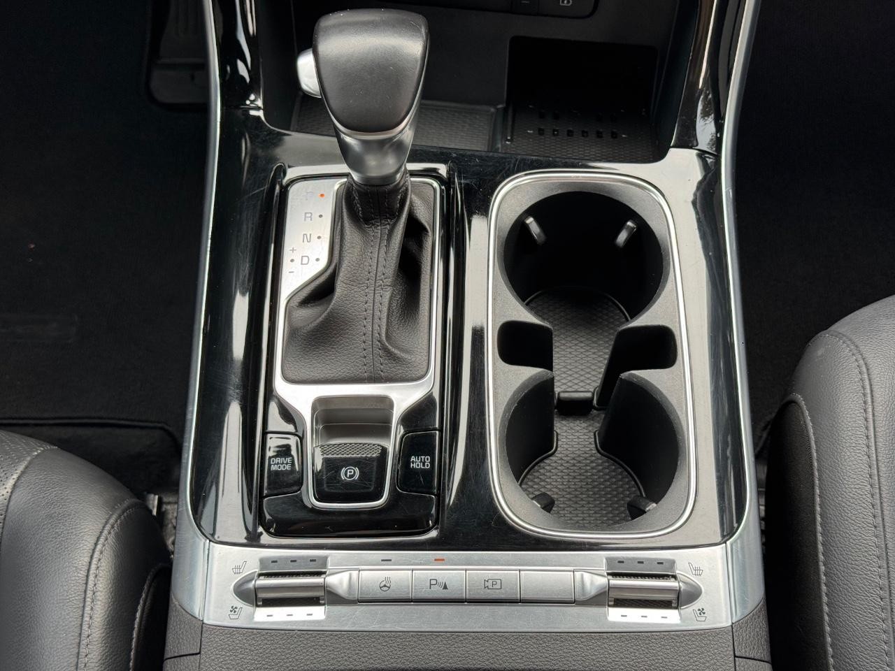 2022 Kia Carnival SX Prestige photo 15