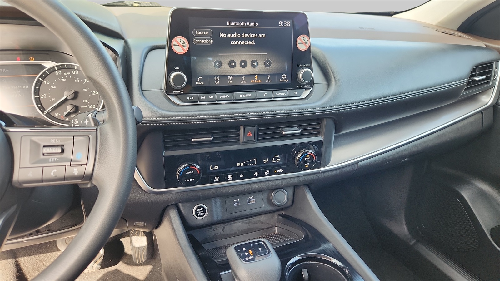 2023 Nissan Rogue SV photo 14