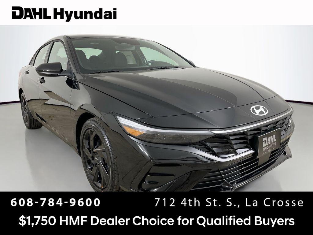 2026 Hyundai Elantra SEL's photo