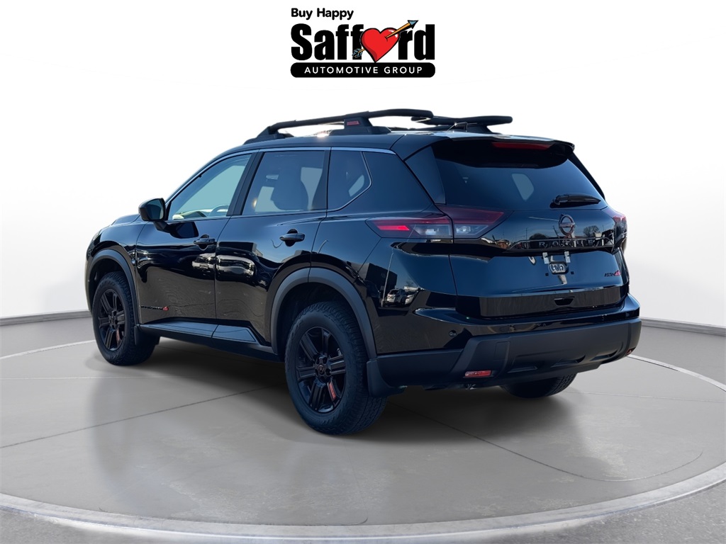 2025 Nissan Rogue SV photo 2