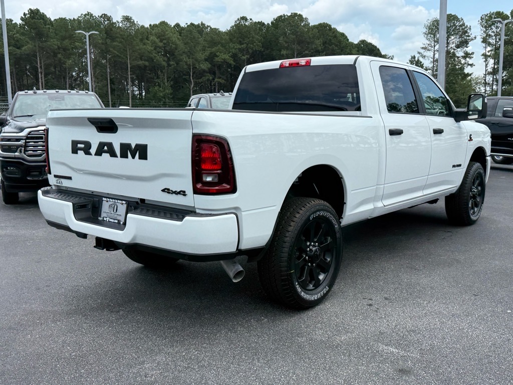 2025 Ram 2500 Big Horn photo 2