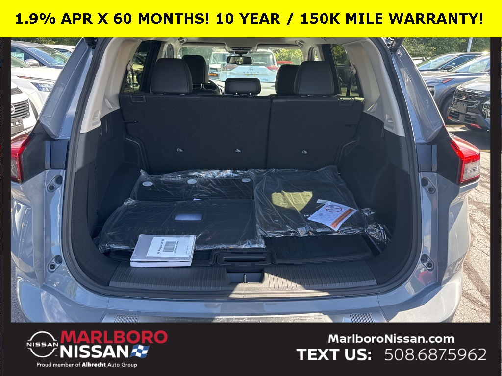 2026 Nissan Rogue Platinum photo 13