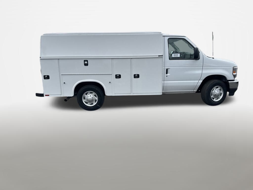 2025 Ford E-350 Base photo 4