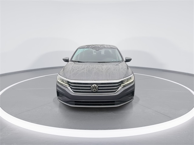 2022 Volkswagen Passat 2.0T SE photo 3