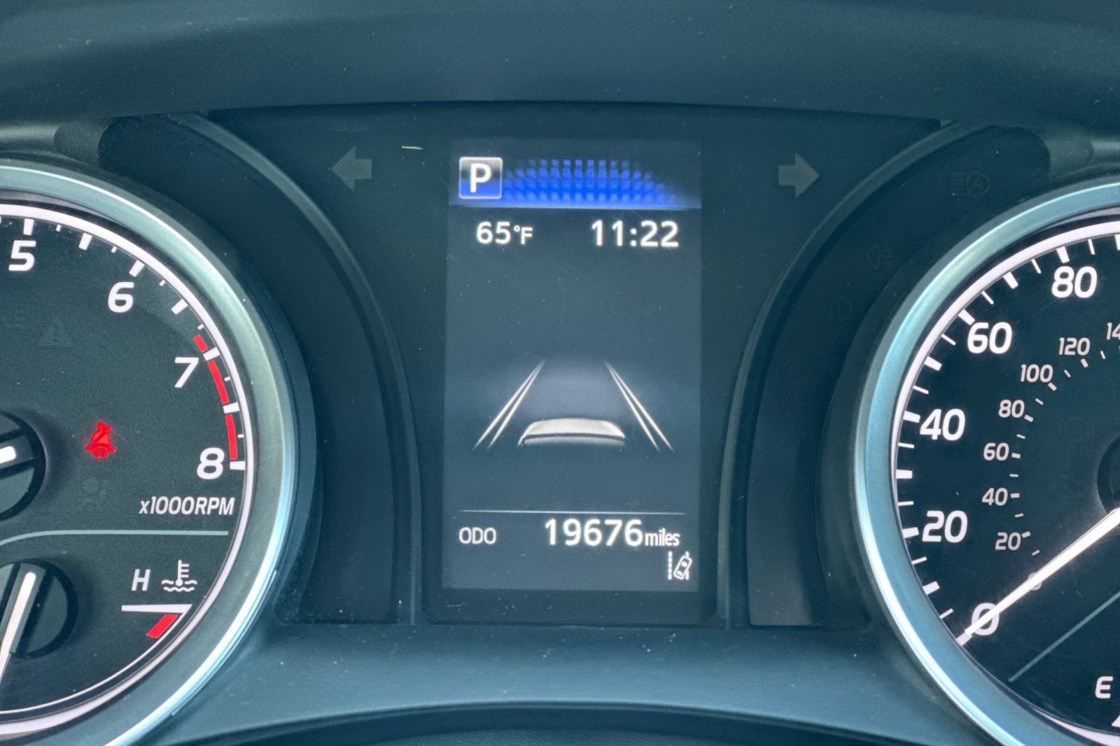 2024 Toyota Camry LE photo 23