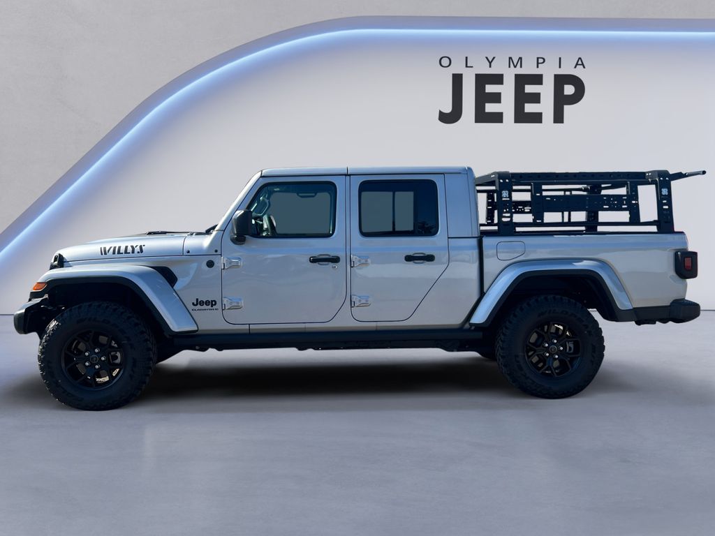 2023 Jeep Gladiator Willys photo 2