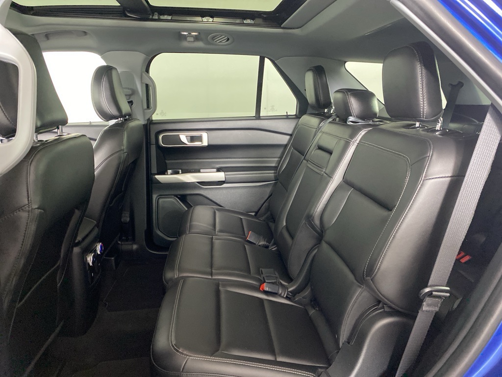 2022 Ford Explorer XLT photo 22