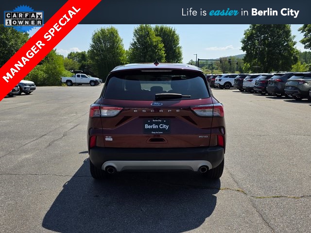 2021 Ford Escape SE photo 2
