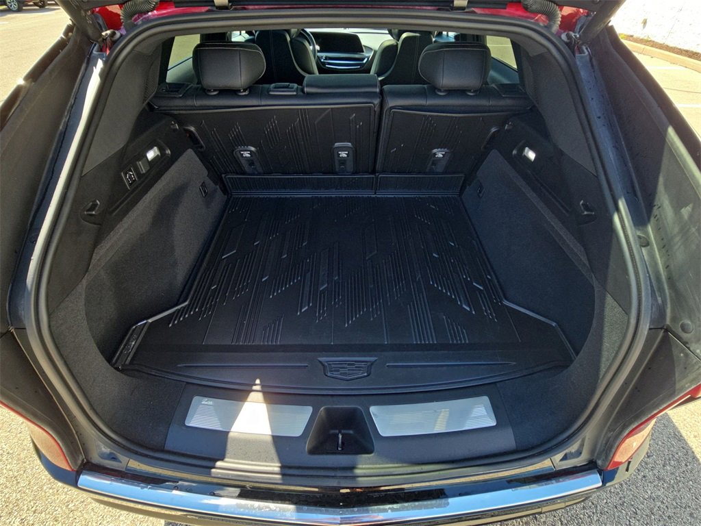 2024 Cadillac Lyriq Luxury photo 26