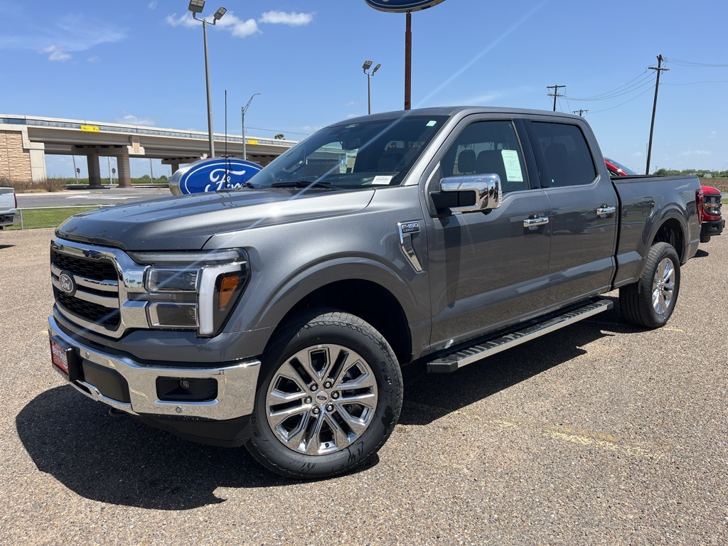 2025 Ford F-150 Lariat photo 3