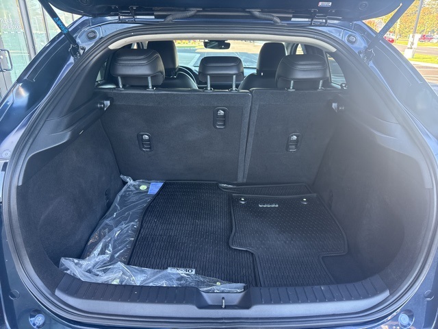 2022 Mazda CX-30 2.5 Select photo 5