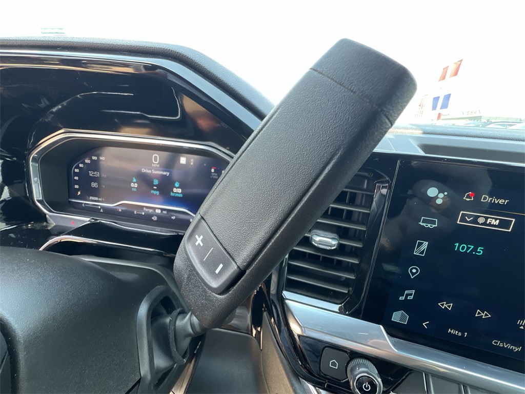 2023 Chevrolet Silverado 1500 LT photo 22