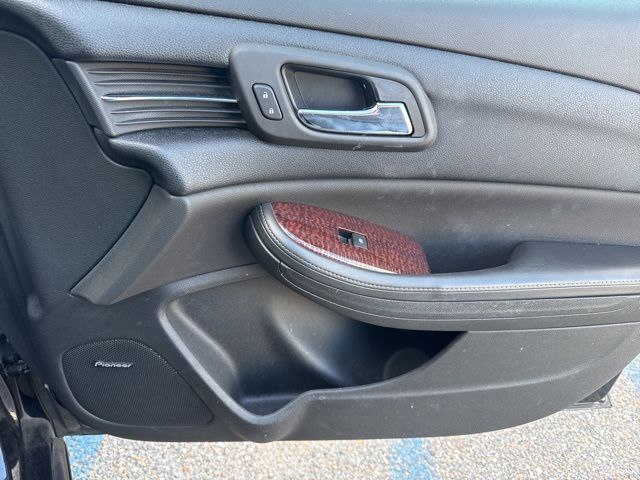 2013 Chevrolet Malibu 2LT photo 8