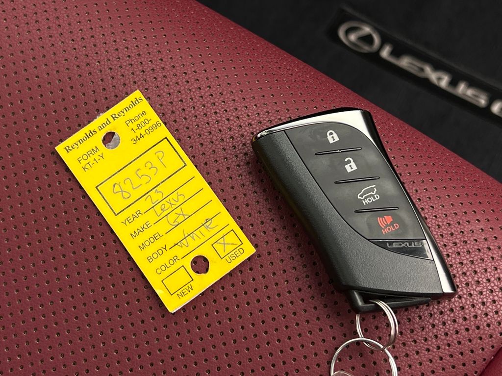 2023 Lexus GX 460 photo 27