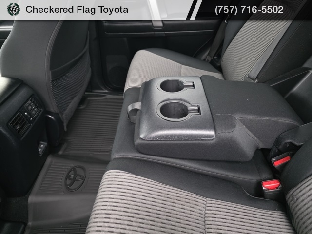 2024 Toyota 4Runner SR5 photo 38