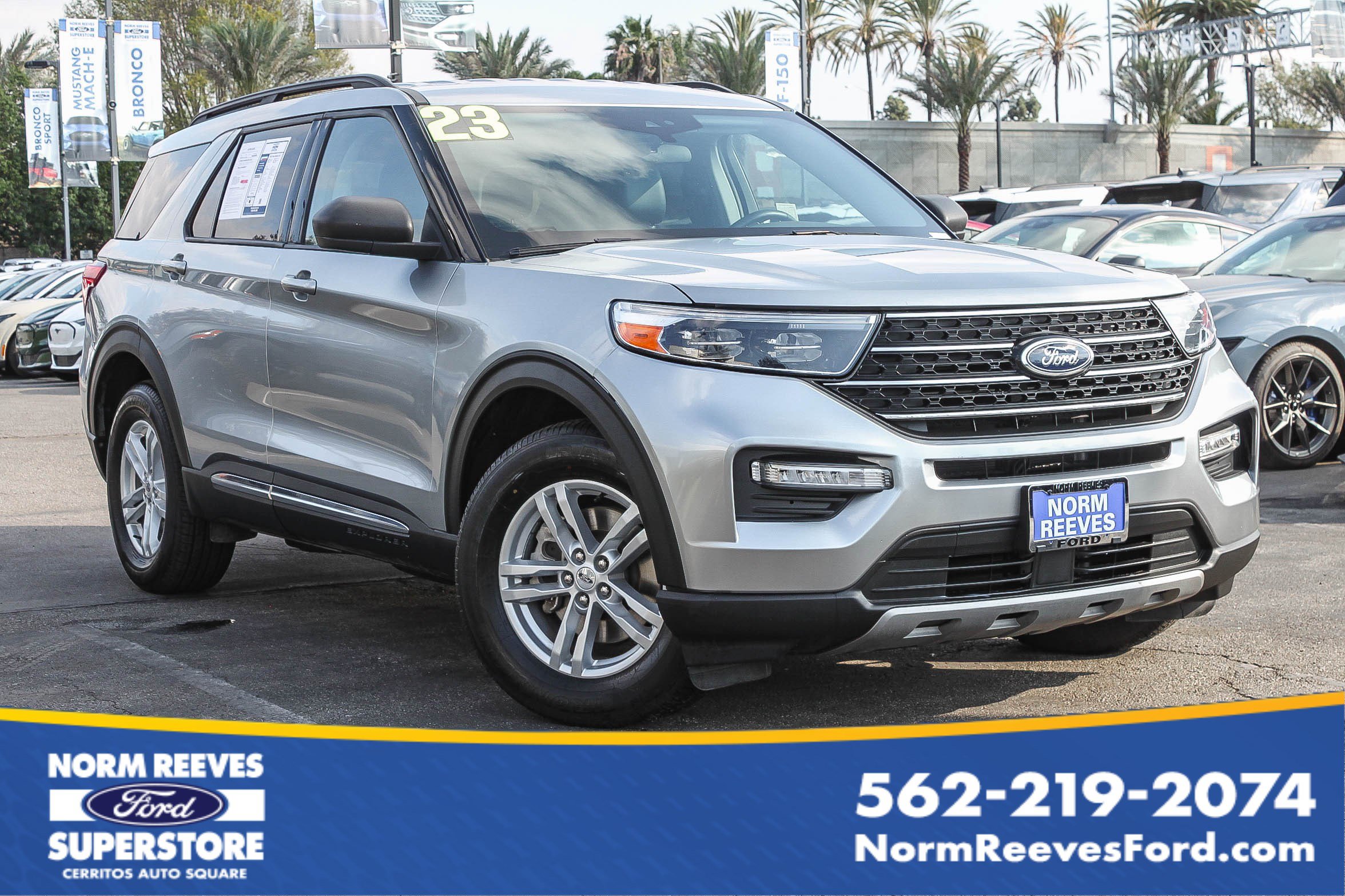 2023 Ford Explorer XLT