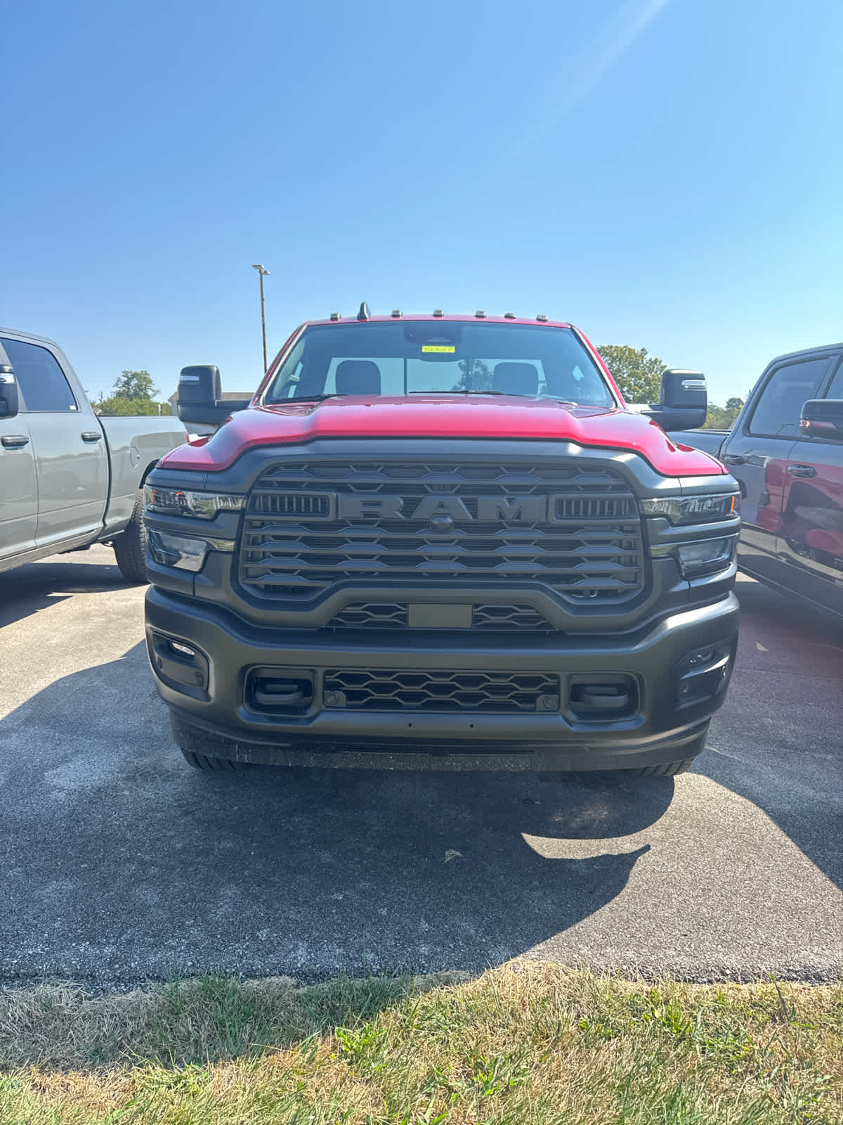 2026 Ram 3500 Tradesman photo 2