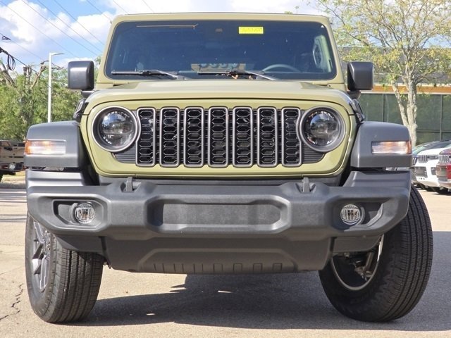 2025 Jeep Wrangler Sport S photo 3