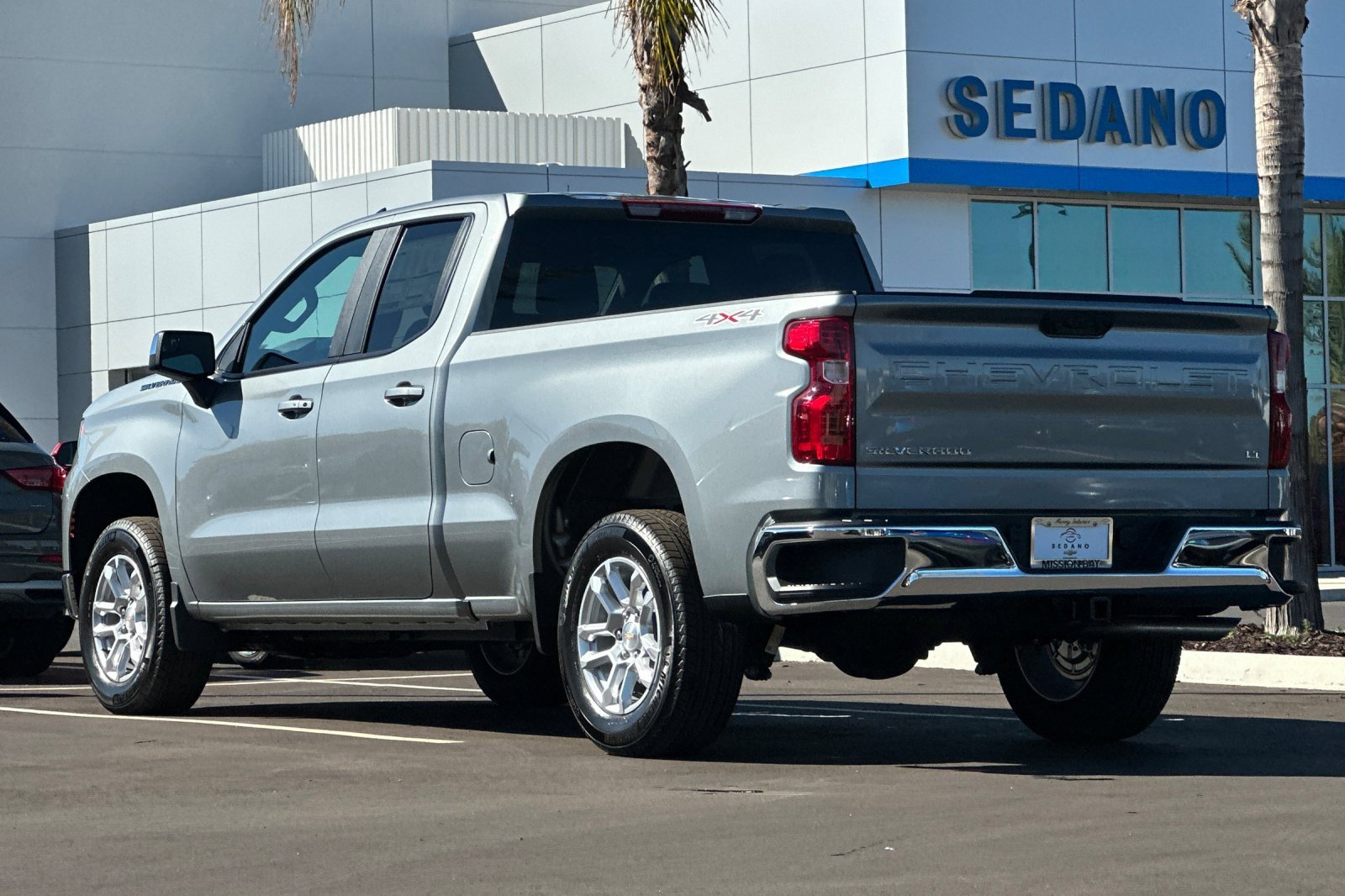 2026 Chevrolet Silverado 1500 LT photo 6