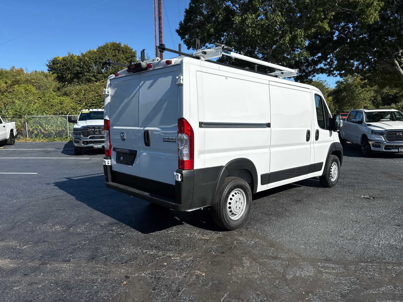 2025 Ram ProMaster 2500 Base photo 3