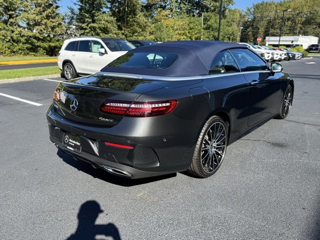 2023 Mercedes Benz E 450 4MATIC photo 3