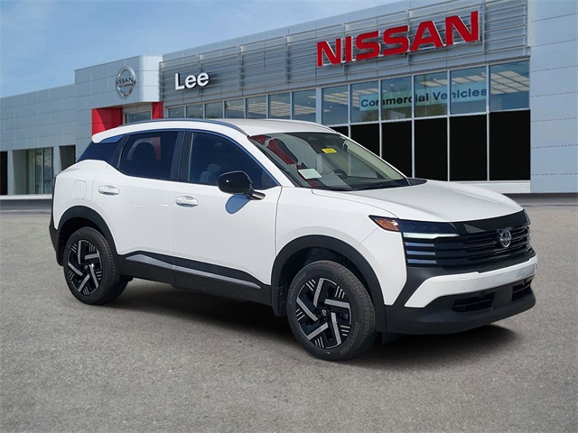 2026 Nissan KICKS SV's photo