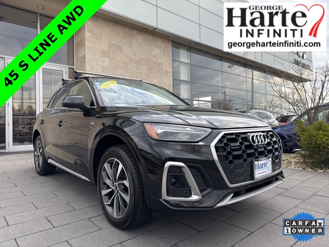 2024 Audi Q5 Premium Plus's photo